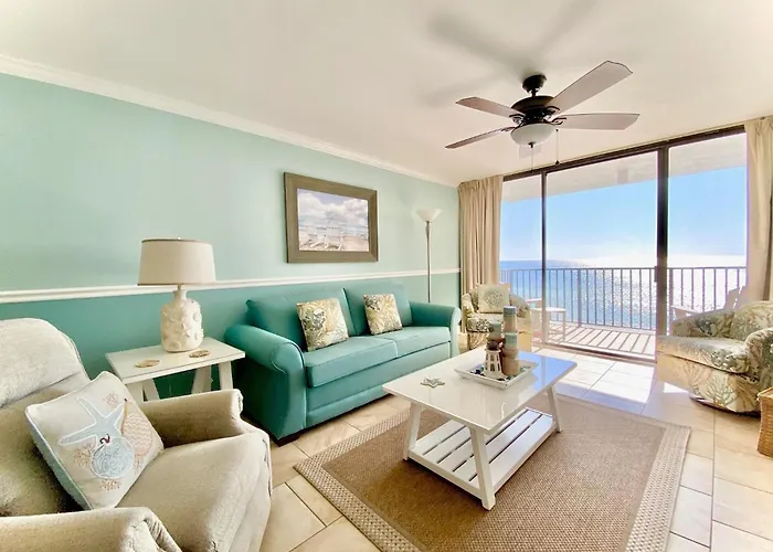 Pelican Walk 504